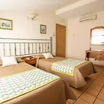 Hostal El Gallo